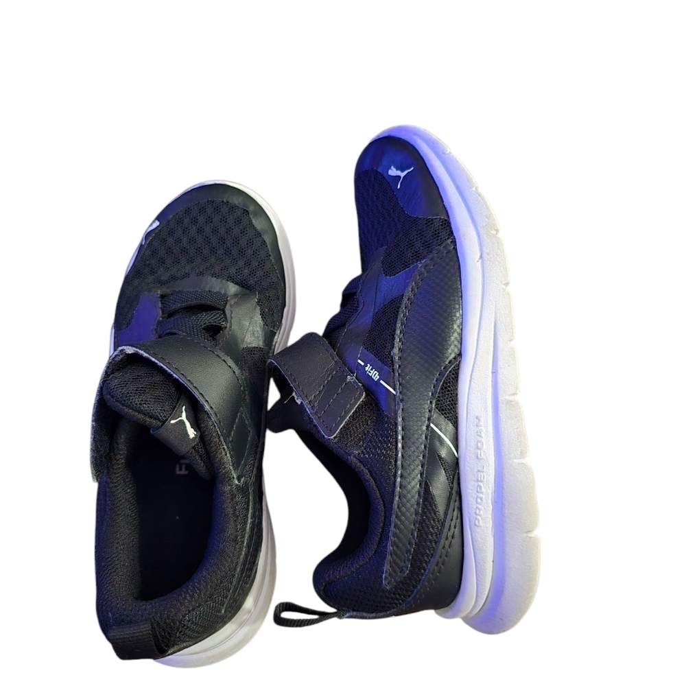 Puma Black Sneakers with Velcro Strap and Mesh Upper - Picture 7 of 8